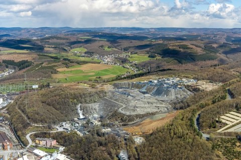 Aerial view, quarry and recycling centre Siegerland, Geisweid-Stahlwerke, Siegen, Siegerland, North