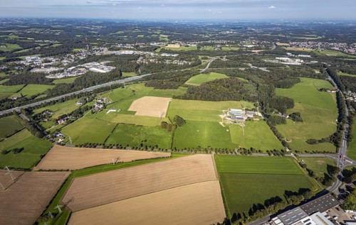 Aerial view, Farm Simon surrounded by meadows and fields between Gevelsberger Straße and Hattinger
