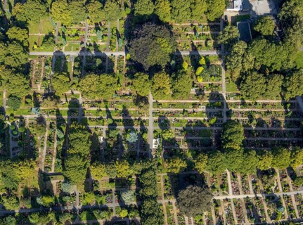 Aerial view, cemetery Öhde, also evang. cemetery Schwelm, in the district Öhde in Schwelm, Ruhr