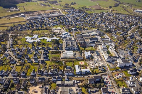 Aerial view, local view Bigge, Josefsheim Bigge, Elisabeth-Klinik Bigge, Josefs Brauerei, Olsberg,