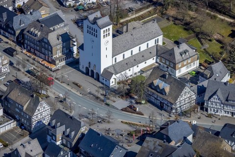Aerial view, Catholic parish church of St George in Fredeburg, Schmallenberg, Sauerland, North