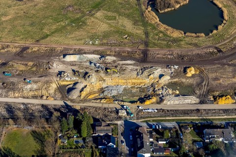 Aerial view, Former racecourse becomes a residential neighbourhood, Project Living by the lake at