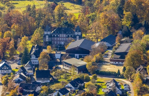 Aerial view, Hotel Schloss Gevelinghausen in the district of Gevelinghausen in Olsberg, Sauerland,