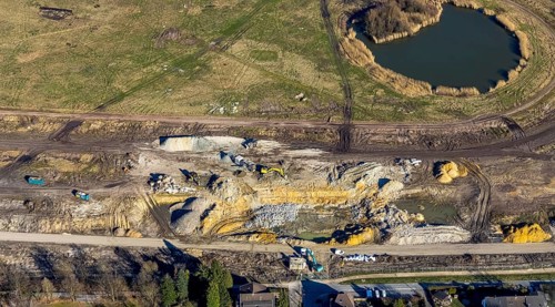 Aerial view, Former racecourse becomes a residential neighbourhood, Project Living by the lake at