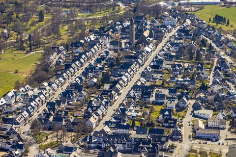Aerial view, housing estate Weststraße and Oststraße Parallele, St.-Alexander-Kirche,