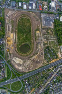 Aerial view of the former trotting track in the Hillerheide district, ISEK project Wohnen am