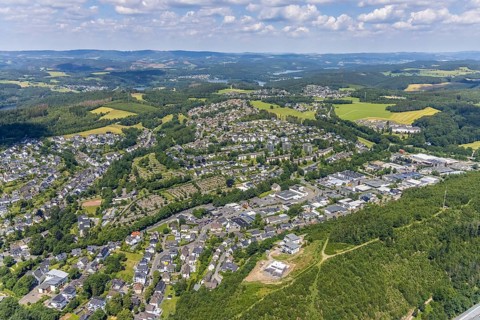 Aerial view, industrial estate Westfälische Straße, municipal cemetery, Olpe town, Olpe, Sauerland,
