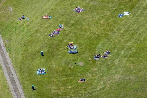 Aerial view, Biggesee, Camping Biggesee - Vier Jahreszeiten, bathers on sunbathing lawn, Sondern,