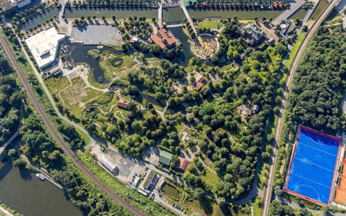 Aerial view, CentrO.Park with Centro Beach area with Beach Club in Centro Oberhausen in Borbeck,