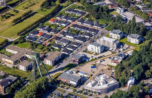 Aerial view, winding tower and Steigerhaus as well as ASO Oberhausen senior citizens' residence at