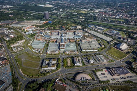 Aerial view, Centro Oberhausen shopping centre with gasometer and König-Pilsener-ARENA in Borbeck,