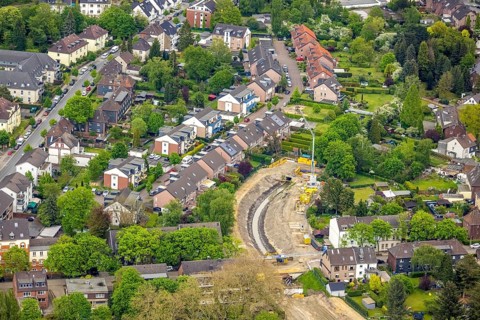 Aerial view, canal works Leuthenstraße, main canal Sterkrade is a body of water in the Emscher