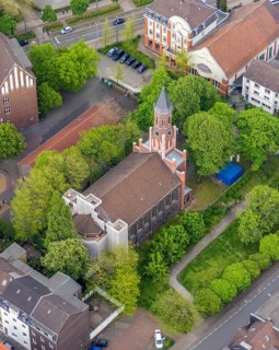 Aerial view, renovation at Christuskirche Alt-Oberhausen, city centre, Oberhausen, Ruhr area, North