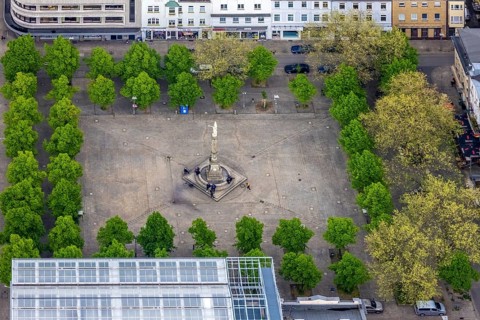 Aerial view, Altmarkt with Victory Column and Angel of Peace in the city centre, Oberhausen, Ruhr