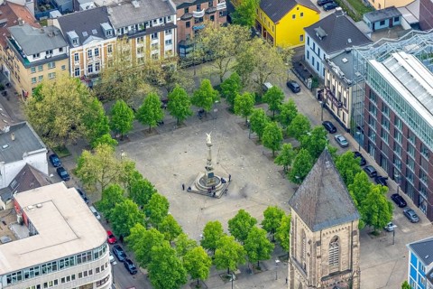 Aerial view, Altmarkt with Victory Column and Angel of Peace in the city centre, Oberhausen, Ruhr