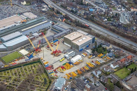 Aerial view, Liebherr-Werk Ehingen, Sterkrade Mitte, Oberhausen, Ruhr area, North Rhine-Westphalia,