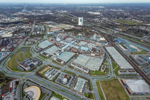 Aerial view, CentrO Oberhausen shopping centre, renovation work on the covered gasometer, Borbeck,
