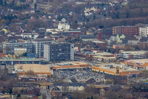 Aerial view, shopping centre Sterkrader Tor, technical town hall, Sterkrade Mitte, Oberhausen, Ruhr