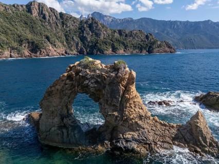 Arche de Purtellu, Gulf of Porto, Corsica, France