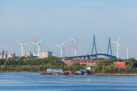 Spree harbour with Köhlbrand bridge and wind turbines, Hamburg, Germany