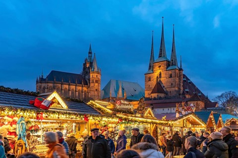 Christmas market in front of Erfurt Cathedral and the Severi Church on Cathedral Square in the