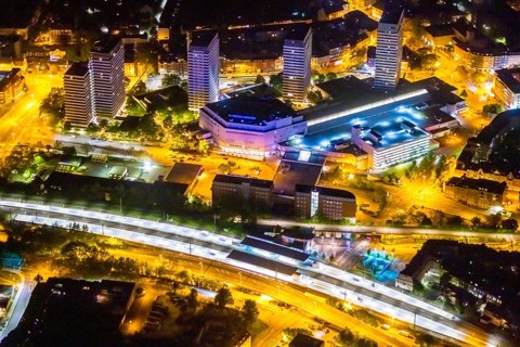 Aerial photo, Mülheim an der Ruhr main station, Technical Town Hall and Forum City Mülheim shopping
