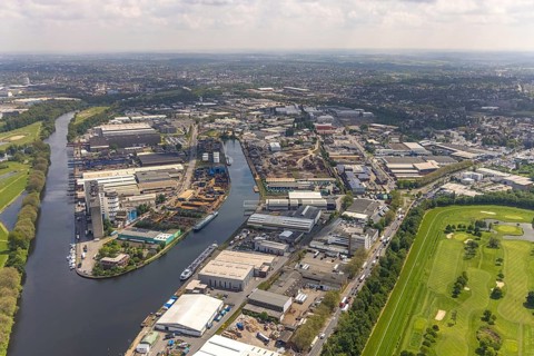 Aerial view, Rhine-Ruhr harbour Mülheim, shipping canal, Am Nordhafen, Rheinstraße, Speldorf,
