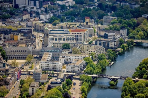 Aerial view, city hall, Ruhr promenade, city viaduct and Ruhr bridge on the river Ruhr, Altstadt I,
