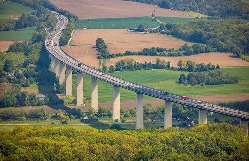 Aerial view, Mintarder Ruhrtalbrücke, Saarn, Mülheim an der Ruhr, Ruhr area, North