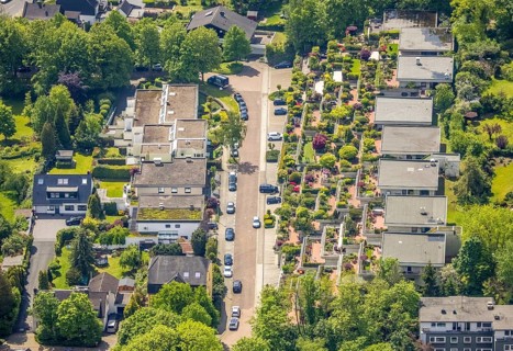 Aerial view, residential buildings on a slope with terraced balconies, Saarn - West, Mülheim an der