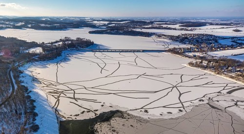 Aerial view, Möhnesee and Delecker Bridge, Delecke, Möhnesee, Sauerland, North Rhine-Westphalia,