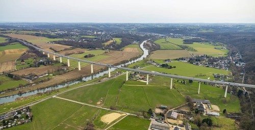 Aerial view, Mintarder Ruhrtalbrücke, motorway A52, river Ruhr, construction site under the bridge,