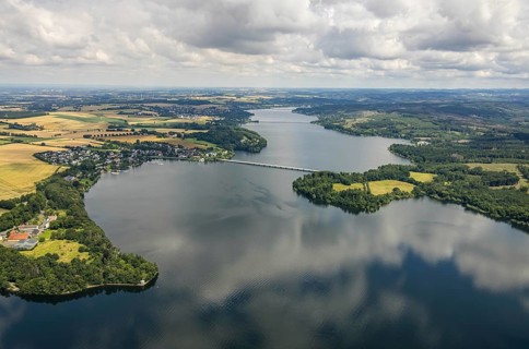 Aerial view, flood after heavy rainfall, Möhne dam with water level, Günne, Lake Möhne, Sauerland,