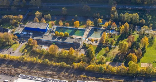 Aerial view, indoor and outdoor swimming pool Meschede in Meschede-Stadt in Meschede, Sauerland,