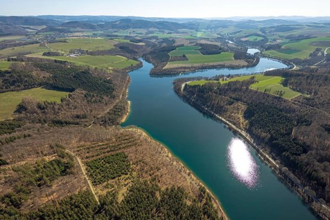 Aerial view, Hennesee, Hennetalsperre, Berghausen, Meschede, Sauerland, North Rhine-Westphalia,