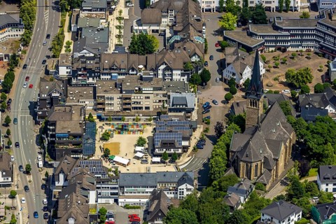 Aerial view, city centre with market place, Catholic parish church St. Agatha, Altenhundem,