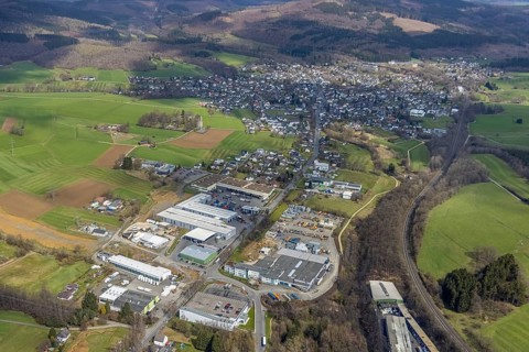 Aerial view, commercial area Heidfeld an der Hagener Straße, Krombach, Kreuztal, Sauerland, North