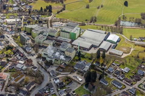 Aerial photo, Krombacher Brauerei Bernhard Schadeberg GmbH, Krombach, Kreuztal, Sauerland, North