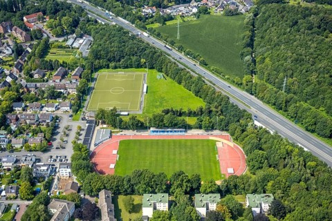 Aerial view, Jahnstadion des VFL Kamen im Stadtteil Kolonie Tannenberg, Kamen, Ruhr Area, North