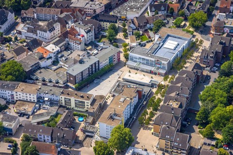 Aerial view, city centre Willy-Brandt-Platz and Adenauerstraße with savings bank building Unna