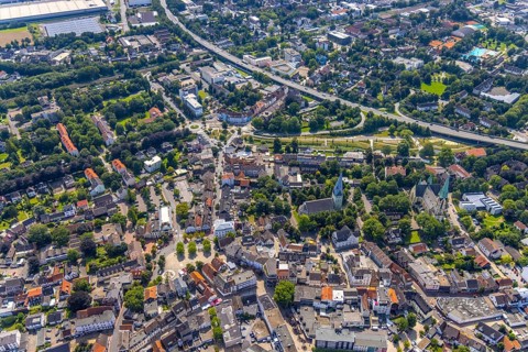 Aerial view, city centre with Alter Markt and catholic parish church Zur Heiligen Familie and evang