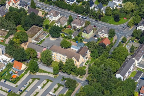 Aerial view, Diesterwegschule in the district Kolonie Tannenberg, Kamen, Ruhr area, North