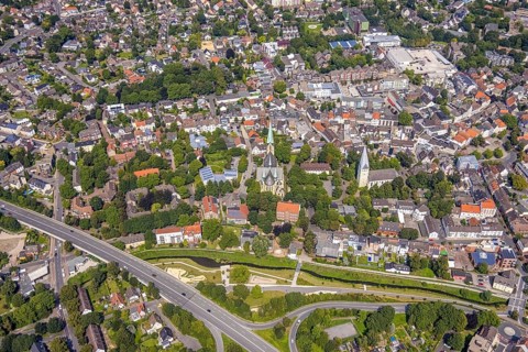 Aerial view, city centre with catholic parish church Zur Heiligen Familie and evang. Pauluskirche,