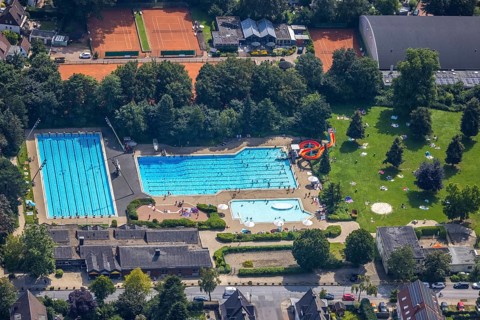 Aerial view, GSW Freibad Kamen-Mitte, Kamen, Ruhr area, North Rhine-Westphalia, Germany, bathing
