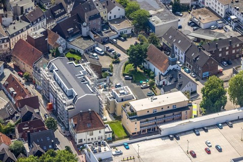 Aerial view, construction site, new condominium Villa Möcking in Kamen-Mitte, Kolonie Tannenberg,