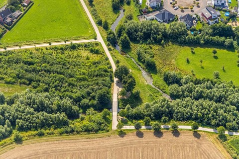 Aerial view, foot and cycle path Seseke-Weg with bridge over the river Seseke in the district