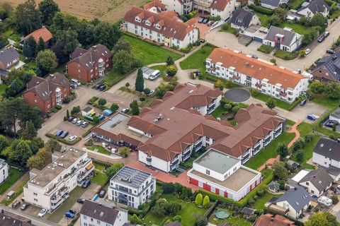 Aerial view, nursing home Perthes-Haus in the district Hohenleuchte in Holzwickede, Ruhr area,
