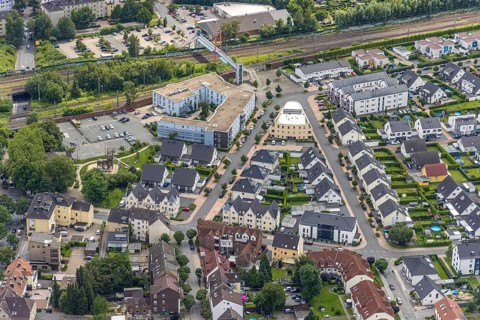 Aerial view, retirement home Neue Caroline, residential estate Carolinenallee, Bügeleisenhaus,