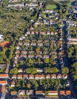 Aerial view, terraced house workers' housing estate Pluto Colliery Hüttenstrasse with trees between