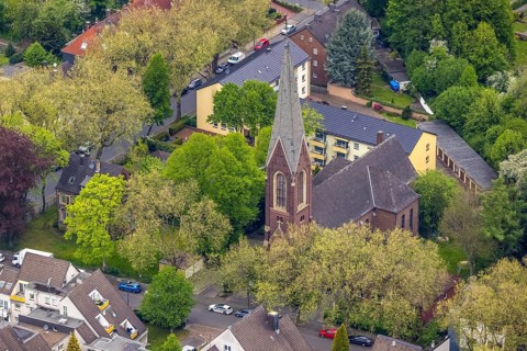Aerial view, Lutherkirche, Röhlinghausen, Herne, Ruhr area, North Rhine-Westphalia, Germany, place